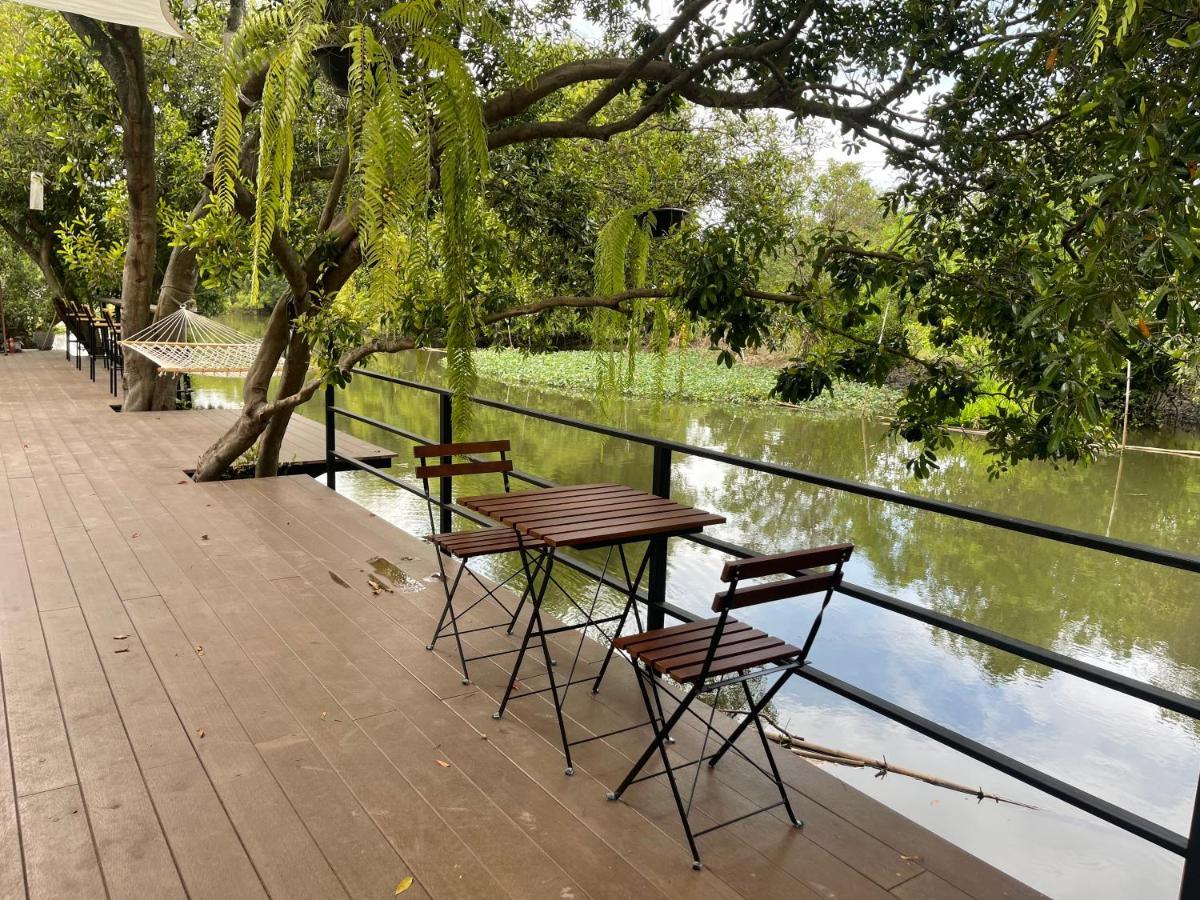 Banmai87 Guest House บ้านไม้87 เกสต์เฮ้าส์ Ayutthaya Eksteriør bilde