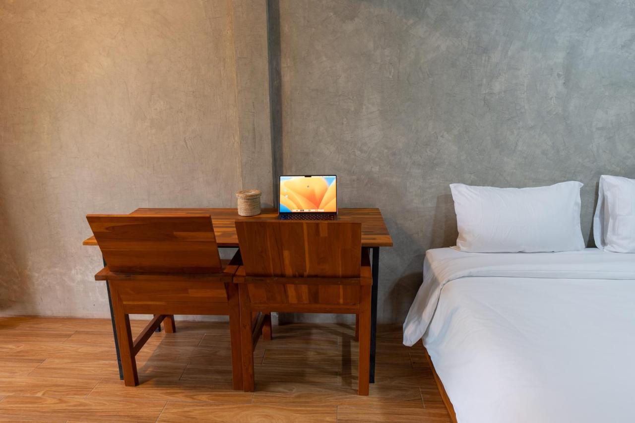 Banmai87 Guest House บ้านไม้87 เกสต์เฮ้าส์ Ayutthaya Eksteriør bilde