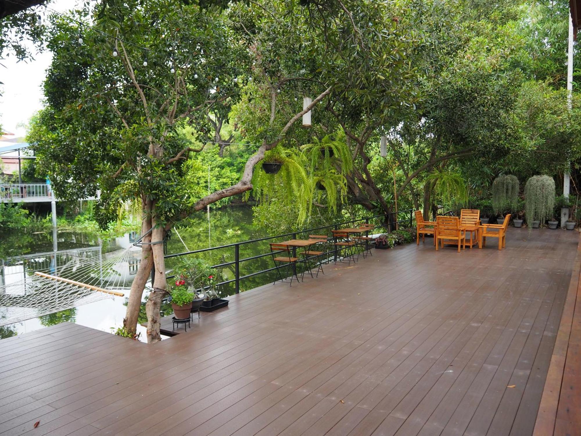 Banmai87 Guest House บ้านไม้87 เกสต์เฮ้าส์ Ayutthaya Eksteriør bilde